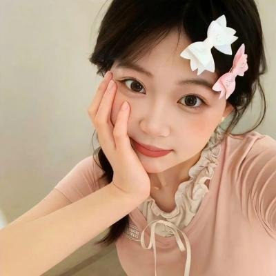 草裙诱春