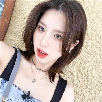明天，我会成为谁的女友